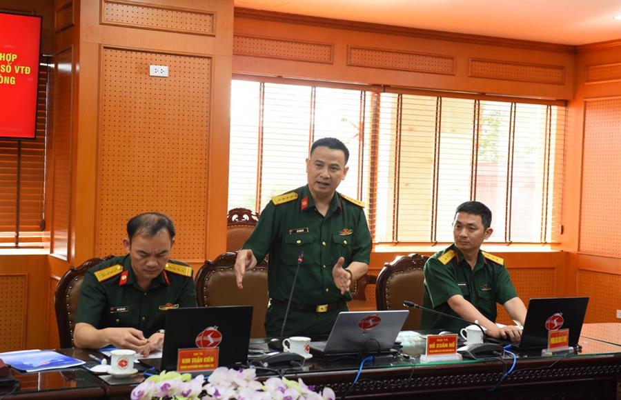 Các đại biểu phát biểu ý kiến tại Hội nghị