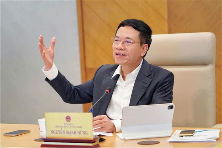 Bộ trưởng Bộ Khoa học và Công nghệ Nguyễn Mạnh Hùng